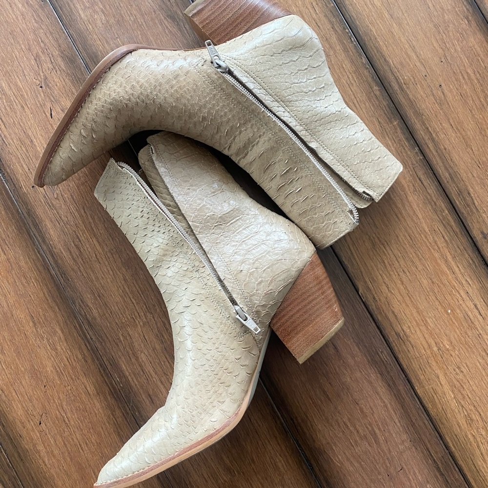 Matisse Cream Ankle Boots